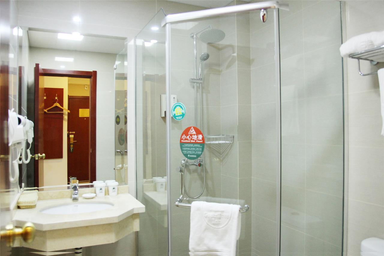 Greentree Inn Jiangsu Yancheng West Bus Station Business Hotel Exterior photo